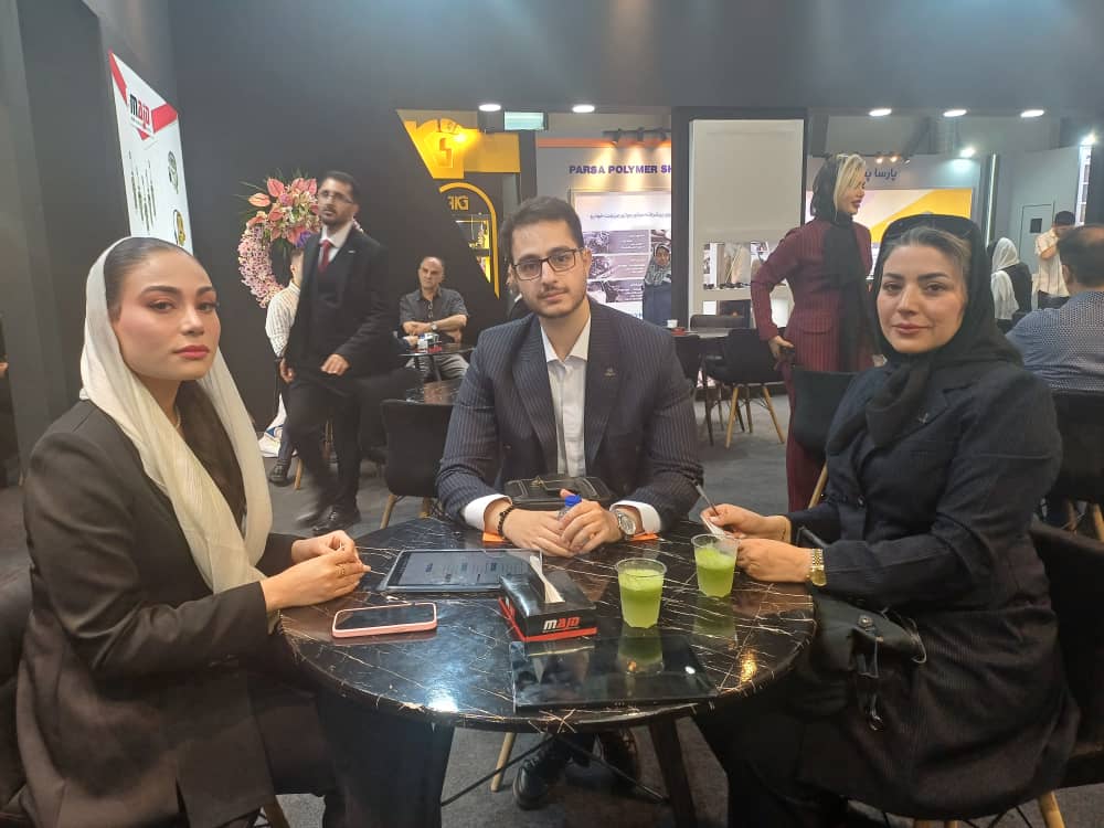 حضور تیم صنعتیار ایران در غرفه شرکت تامین گسترش مجد ایرانیان